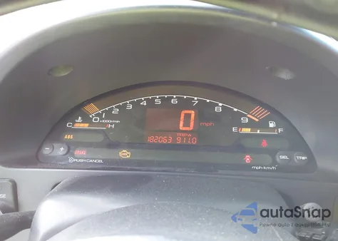 2000 Honda S2000 z USA, uszkodzony, nr VIN JHMAP1146YT004909